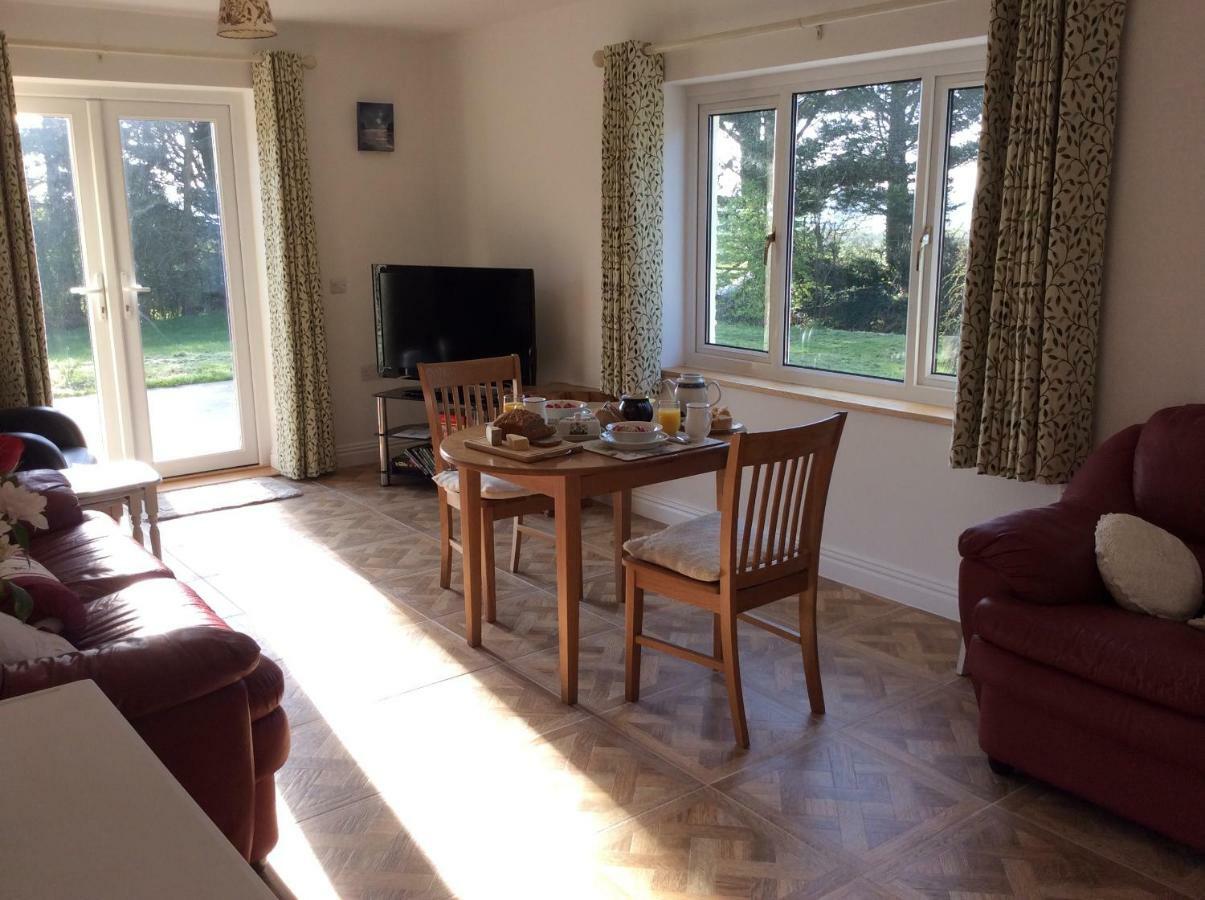Pembrokeshire Fields Hotel Haverfordwest Luaran gambar